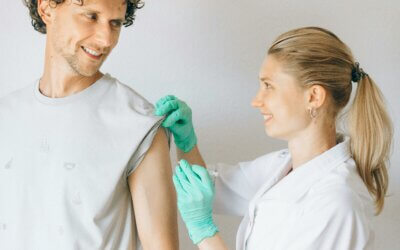 Wel of niet inenten? Holistisch stappenplan om te kiezen wat jou past